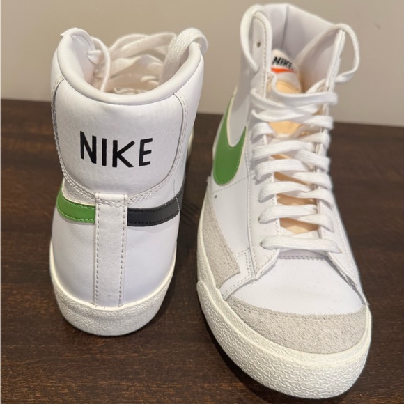 Nike Men's Blazer Mid '77 Vintage - Picture 2 of 7